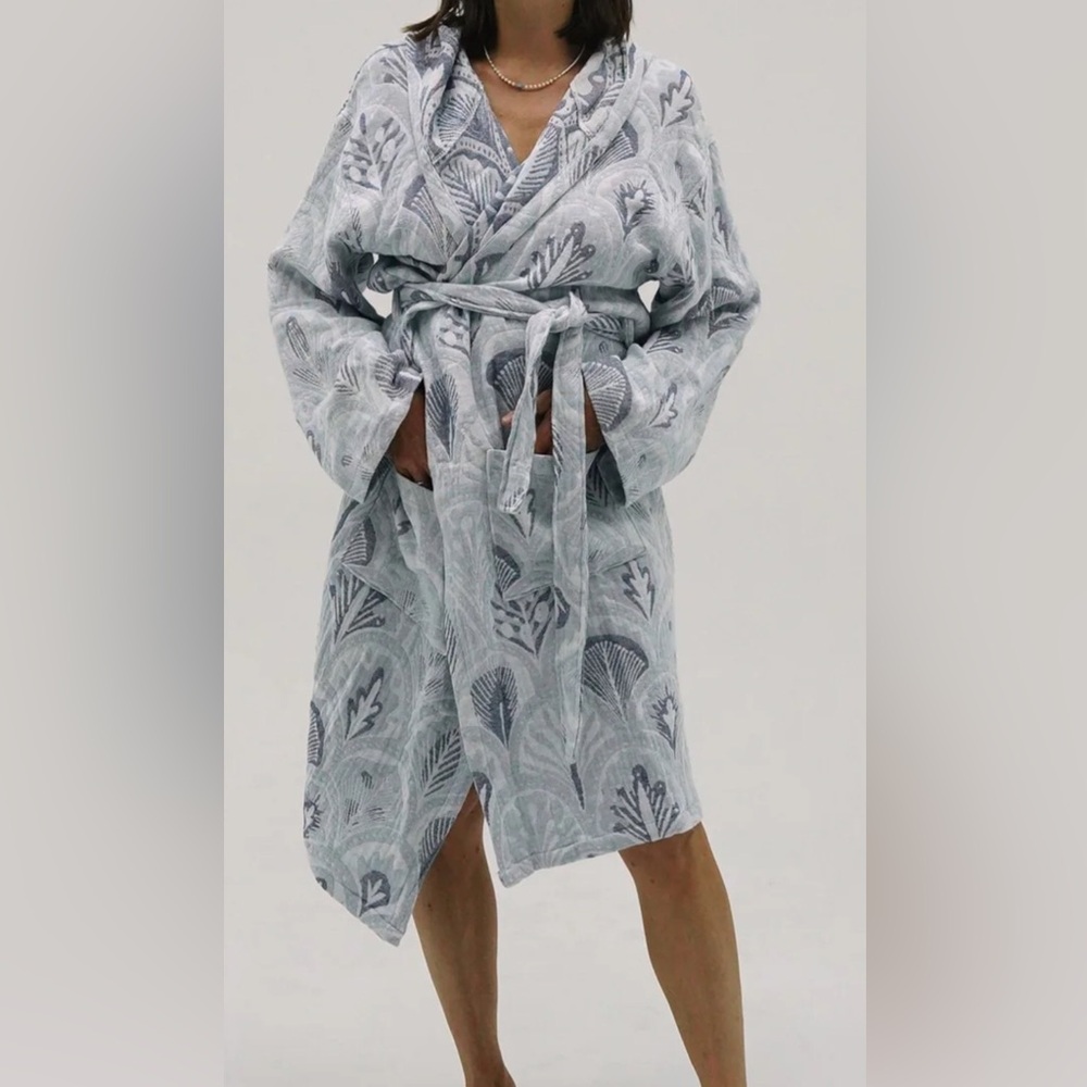 LET’S TALK TOWELS Turkish Cotton Palmette Robe Beach Cover Up